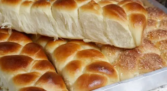 Pão doce de padaria fofinho e macio, com uma dica especial para arrasar no café da manhã 4 Pão doce de padaria
