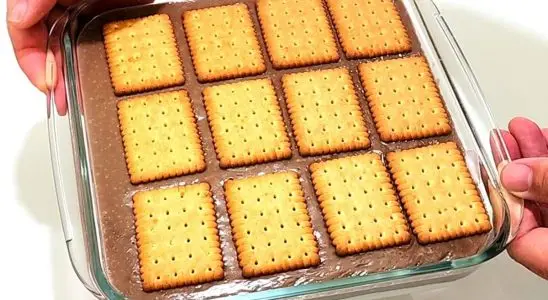 Pavê de chocolate de antigamente com aquele gostinho bom de infância feito de forma rápida e muito cremosa 2 Pavê de chocolate de antigamente