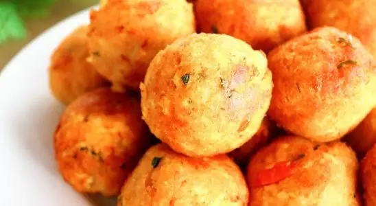 Bolinho de batata com frango simples e delicioso, o lanche perfeito para o Dia dos Pais 2 Bolinho de batata com frango
