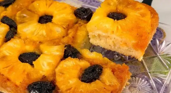 Bolo de abacaxi com massa de iogurte sem erros, para ficar extremamente macio e molhadinho 2 Bolo de abacaxi