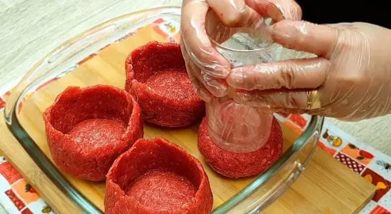 Receita de carne moída feita com o truque do copo, que fica suculenta e ainda rende elogios 4 Receita de carne moída