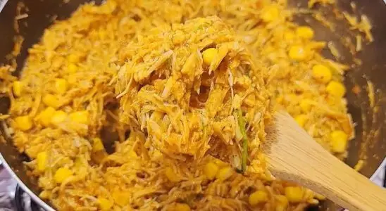 Recheio de frango cremoso super fácil e bem temperado, para preparar receitas deliciosas no Dia dos Pais 1 Recheio de frango cremoso