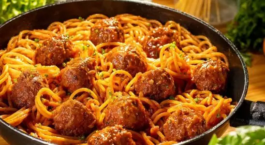 Almoço de domingo fácil e muito econômico pronto em 20 minutinhos, que a família vai amar 2 Almoço de domingo