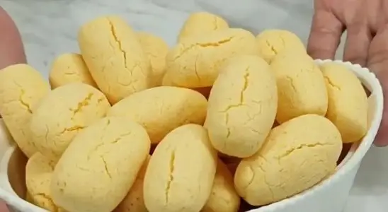 Biscoitinho amanteigado de maracujá: simples, rápido e delicioso, ideal para acompanhar um café 3 Biscoitinho amanteigado de maracujá