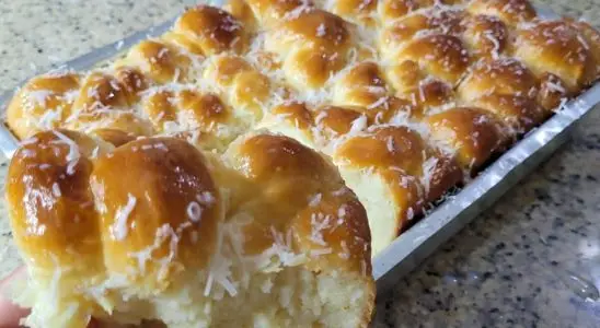 Pãozinho doce tipo trança super fofinho, molhadinho e prático, ideal para o lanche da tarde 2 Pãozinho doce