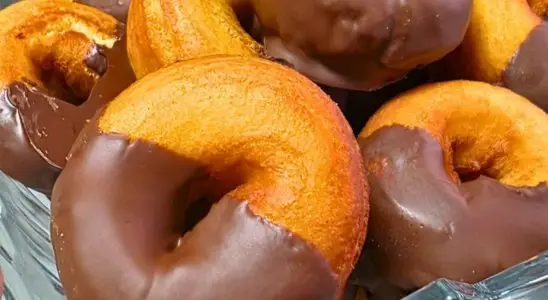 Rosquinhas de Moça econômicas com massa super macia e fácil, perfeitas para o seu café 3 Rosquinhas de Moça