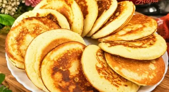Bolinho tareco de frigideira muito fofinho, rápido e fácil de fazer, para o seu café da manhã 1 Bolinho tareco