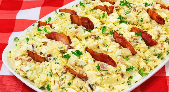 Baconese com ovos e bacon super cremosa, para acompanhar batatas, saladas e hambúrgueres 4 Baconese com ovos